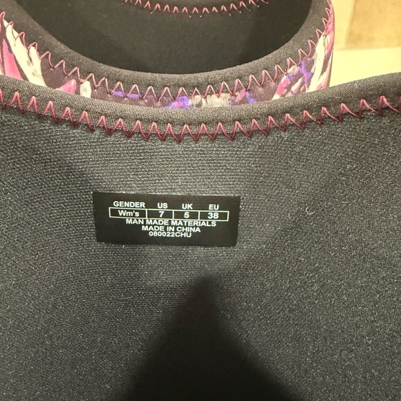 Muck Boot Company Women’s Tall Waterproof Neoprene Boots Pink Camo | Size 7 - Picture 4 of 5